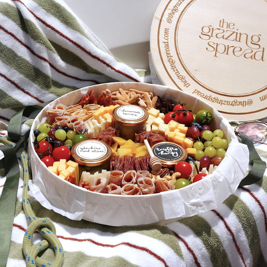 Signature Spread (38cm)